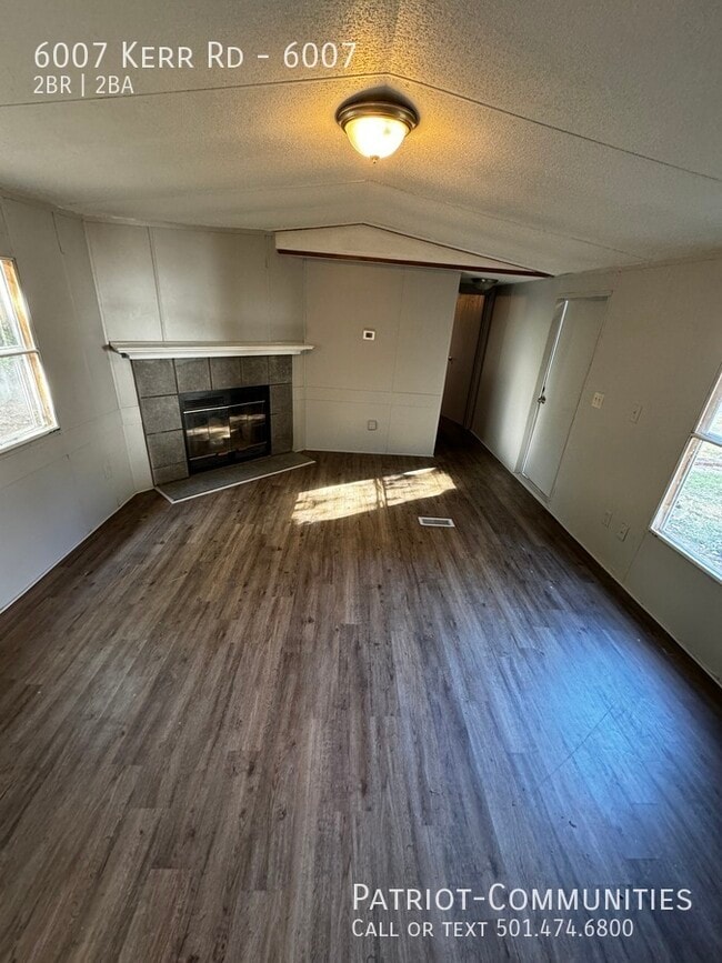 Photo - 6007 Kerr Rd