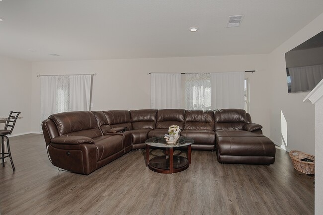 Photo - 1822 Brushy Cedar Ct