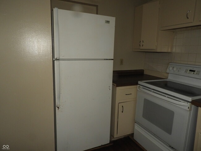 Photo - 6006 Dickson Rd