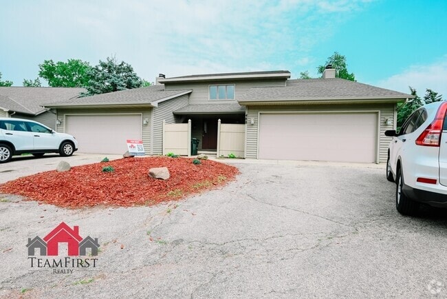 Building Photo - 488 S Good Hope Rd Rental