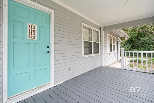 Photo - 517 Horton Ln