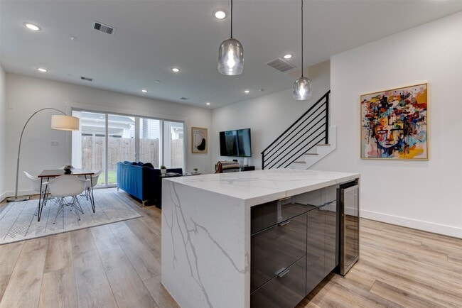 Photo - 3517 McIlhenny St