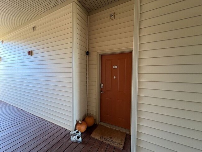 Photo - 203 Kelly Rd Unit 734