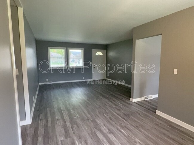 Photo - 3413 N Milton St