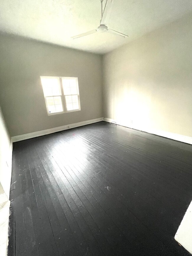 Photo - 1808 10th Ave N