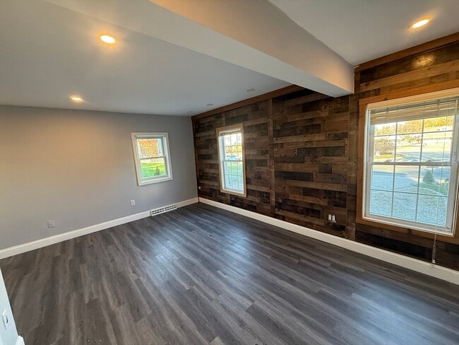 Photo - 176 Court St Unit 1