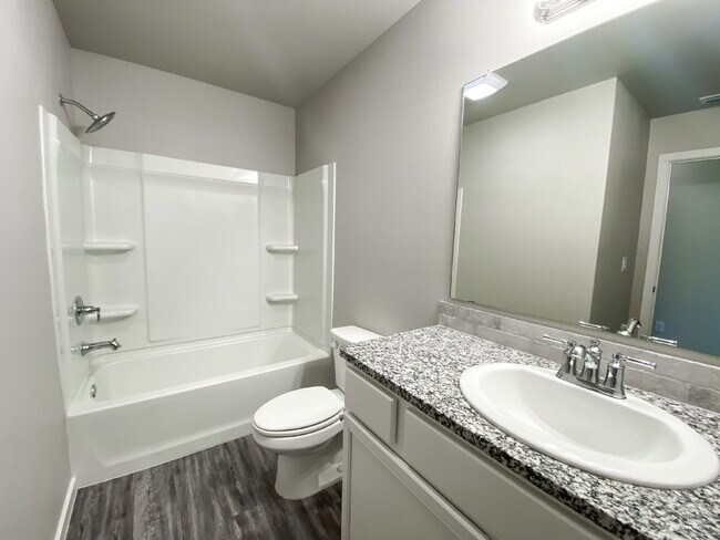Photo - Luxurious Duplex in Frenship ISD! Unit 2