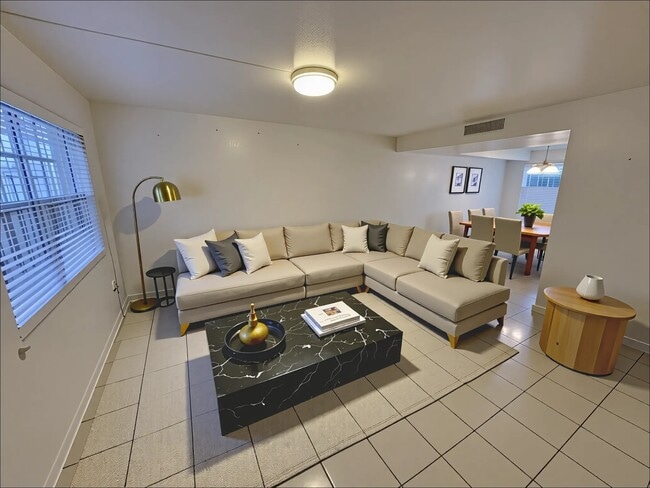 Photo - 1433 Cedar Post Ln