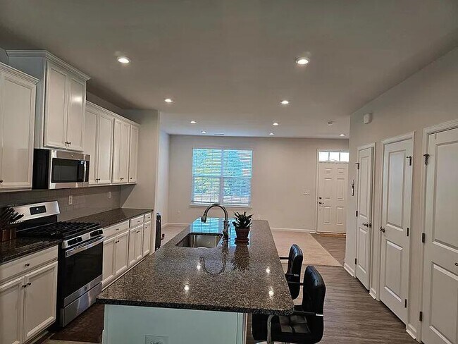 Photo - 116 Hamrick Rd