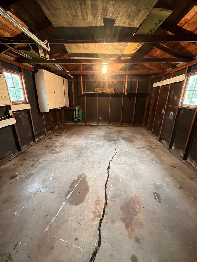 Photo - 2 Bed/1 Bath Rental Home!