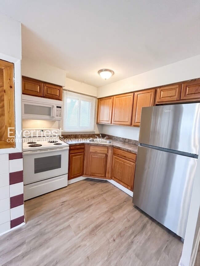 Photo - 7826 Blandford Dr