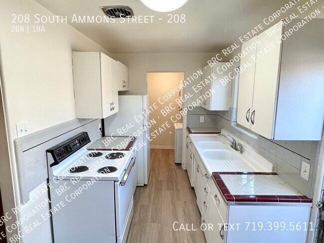 Building Photo - 208 S Ammons St Unit 208