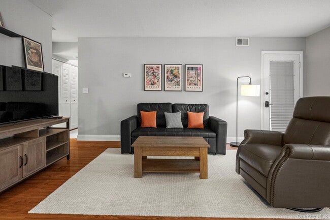 Photo - 50 Bayberry Dr