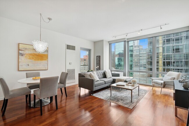 Photo - 160 E Illinois St Unit 2006