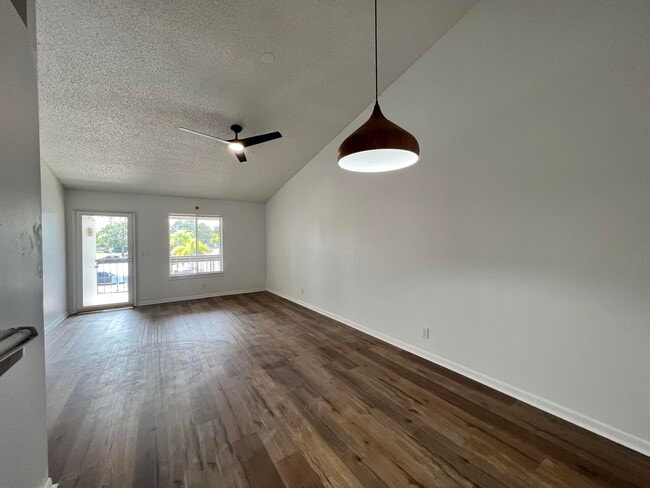 Photo - 6257 Chasewood Dr Unit F