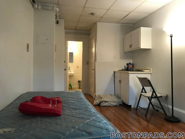 Photo - 854 Beacon St Unit 14