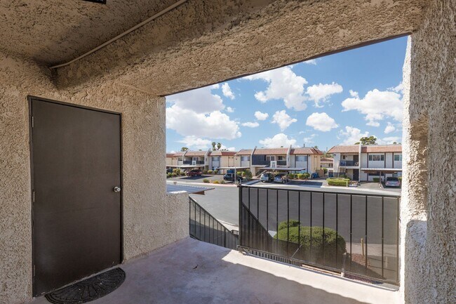 1676 Jupiter Ct
