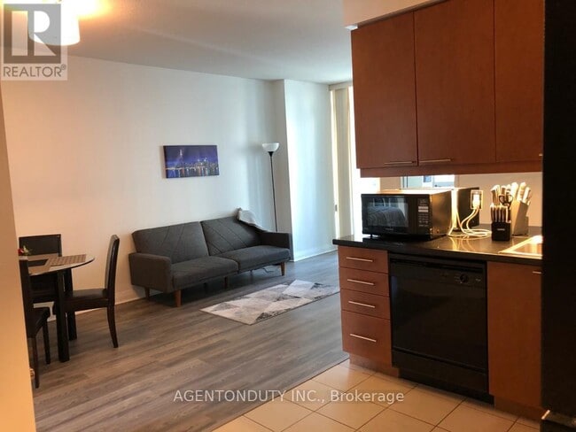 Photo - 1121 Bay St. Unit 701