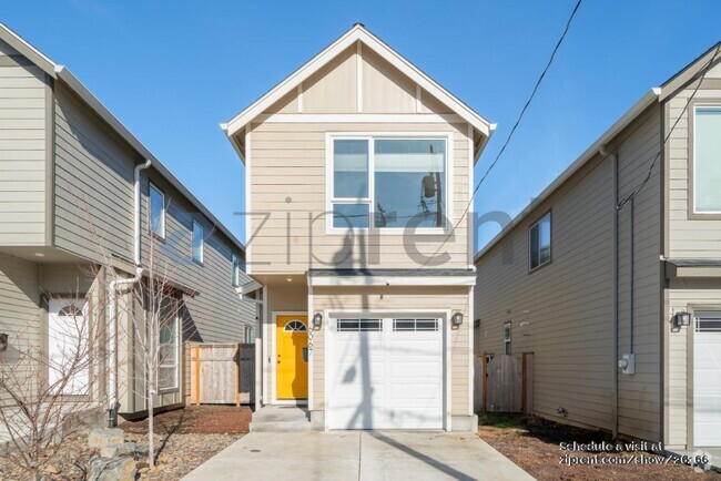 Building Photo - 6067 SE Nehalem St Rental