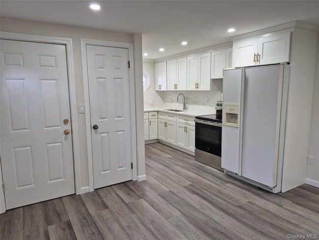 Photo - 2030 Washington St