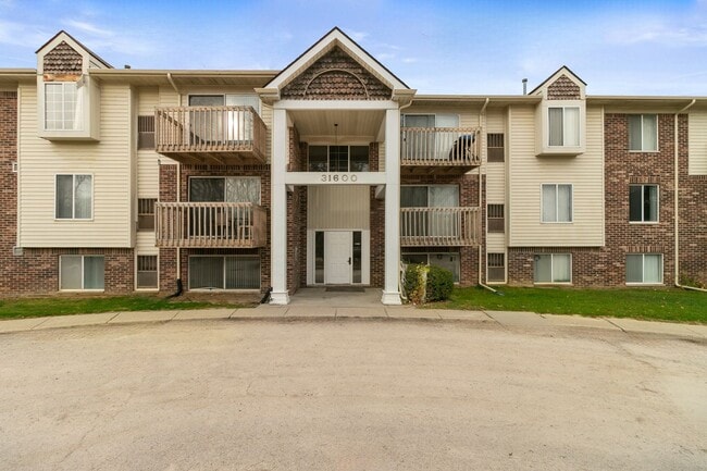 Photo - River Valley Apartments