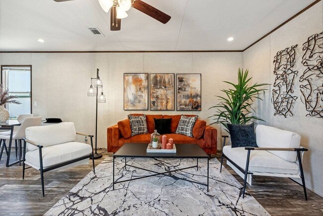 Photo - 406 Landrey Dr