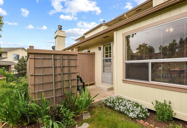 Photo - 1708 S Lee St