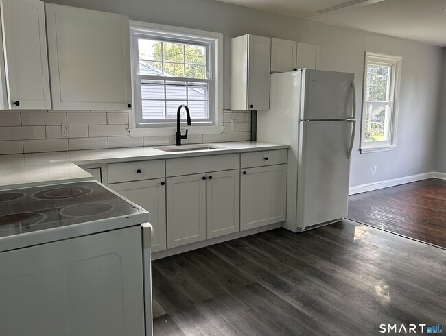 Photo - 152 Cottage Rd
