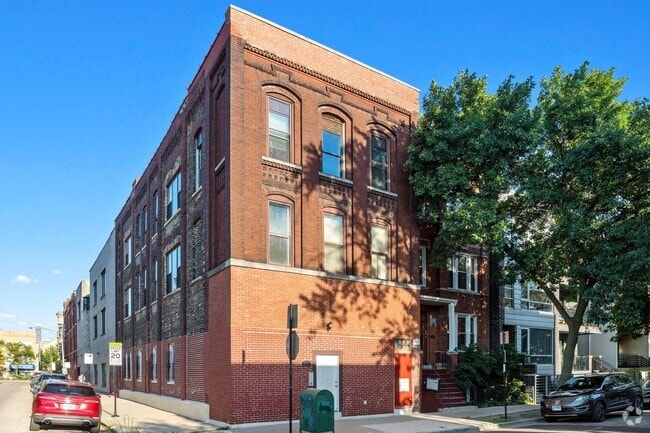 Building Photo - 885 N Marshfield Ave Unit 2 Rental