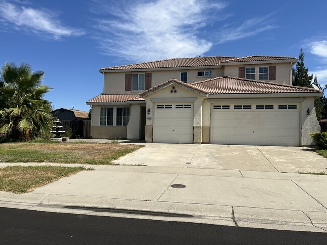 Building Photo - 1401 High Noon Dr Rental