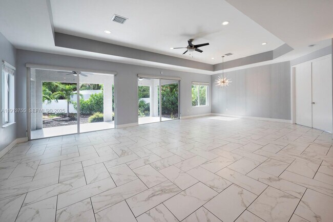 Photo - 4920 NE 1st Terrace