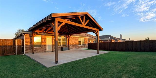 Photo - 704 Rivers Creek Ln