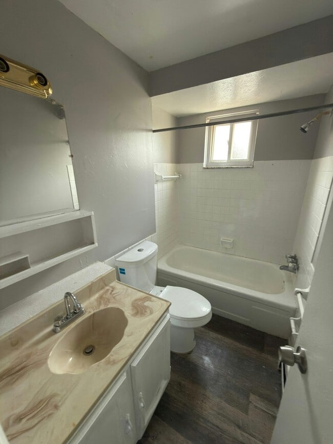 Photo - 14835 Euclid Ave Unit 208