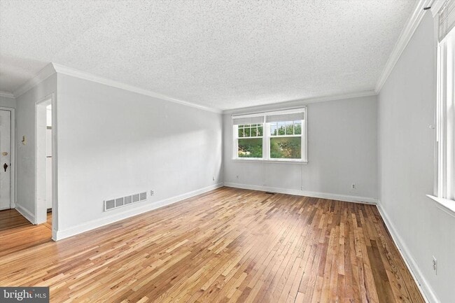 Photo - 500 E Lancaster Ave Unit 127A