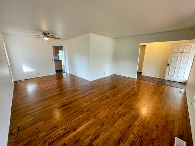 Photo - 2701 Wintergreen Dr