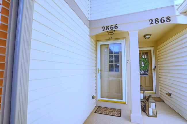 Photo - 2866 Stonewater Dr