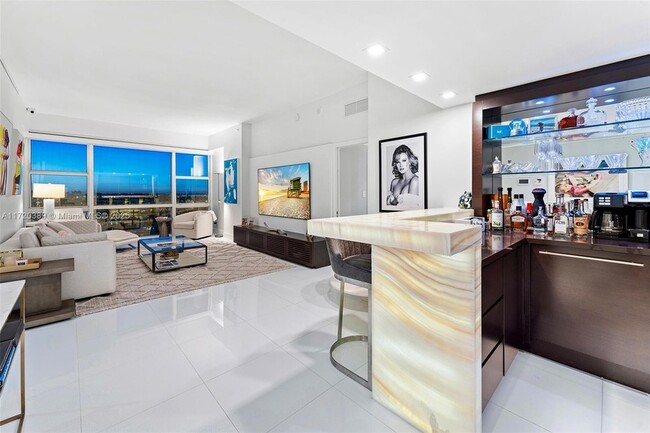 Photo - 6801 Collins Ave Condominio Unidad PH01/02