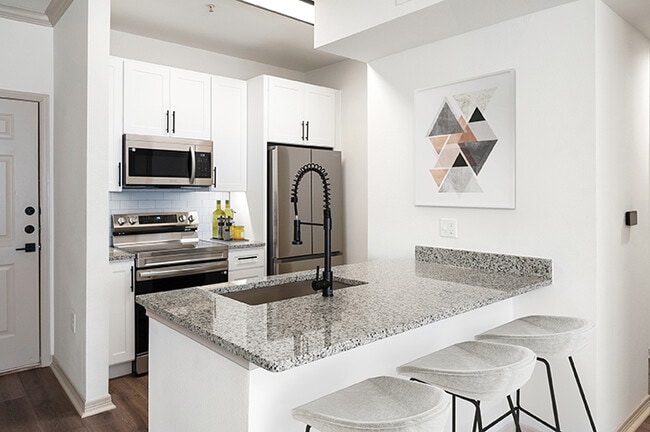 Building Photo - Cortland Wortham