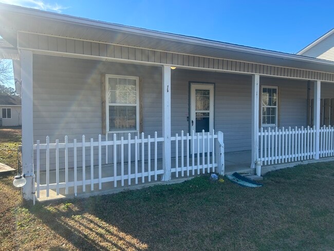 Photo - 121 Old Freeman Rd