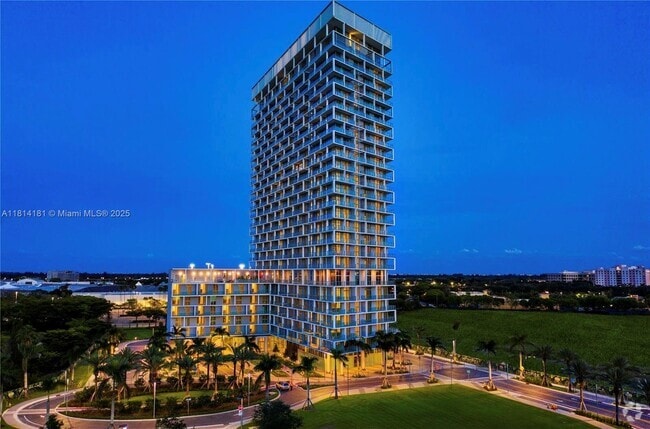 Building Photo - 2000 Metropica Wy Unit 1904 Rental