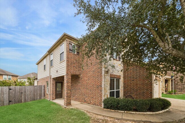 Photo - 15326 Knotty Chestnut St