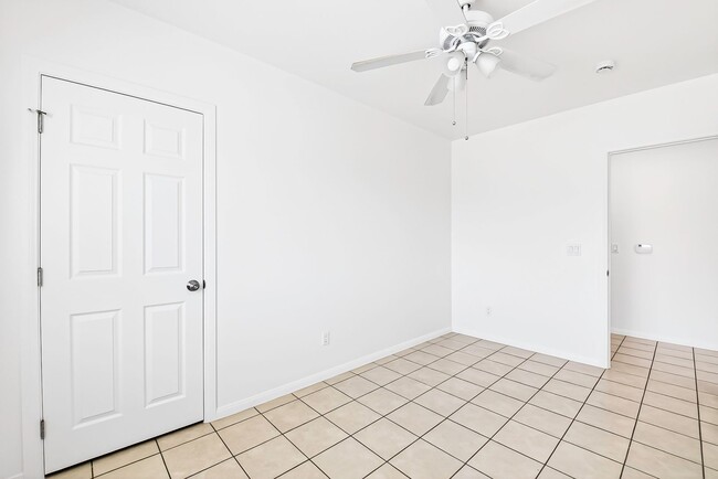 Photo - 319 Hermosa Ave Unidad 14