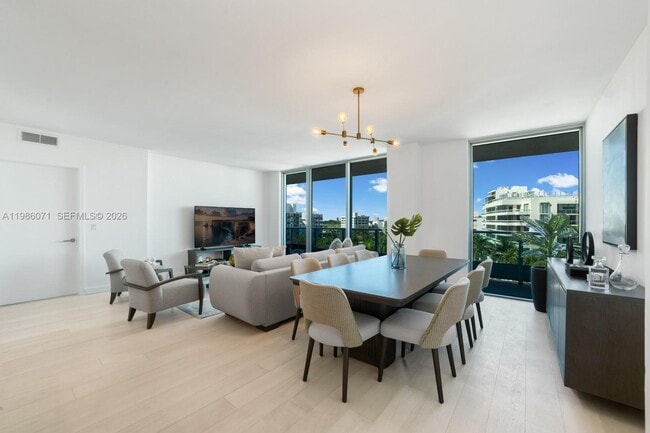 Photo - 9221 E Bay Harbor Dr Unit 610