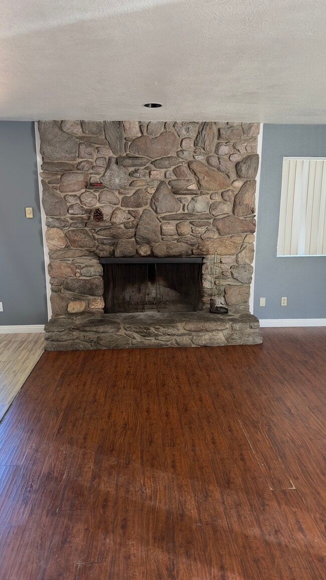 Photo - 23400 CA-243