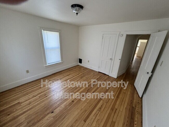Photo - 1135 Chestnut St