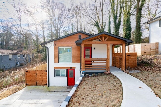 Photo - 191 Arcadia Cir NW