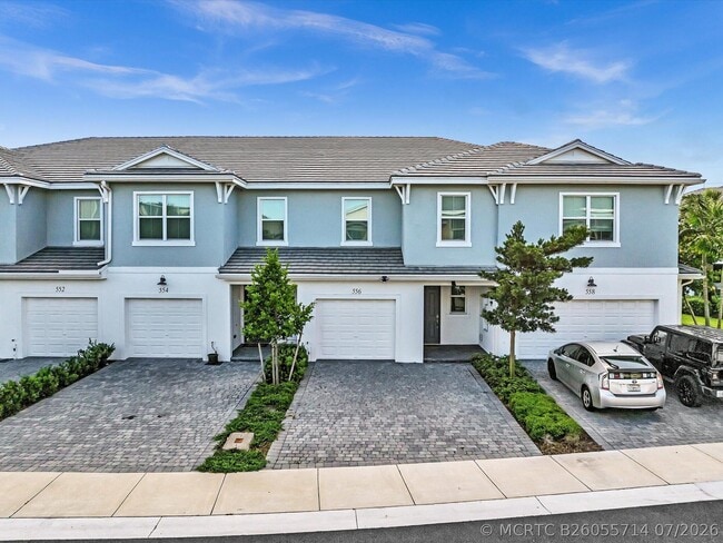 Building Photo - 556 Sanderling Cir