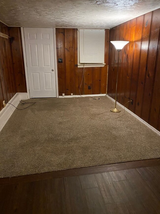 Photo - 220A Brown Pl