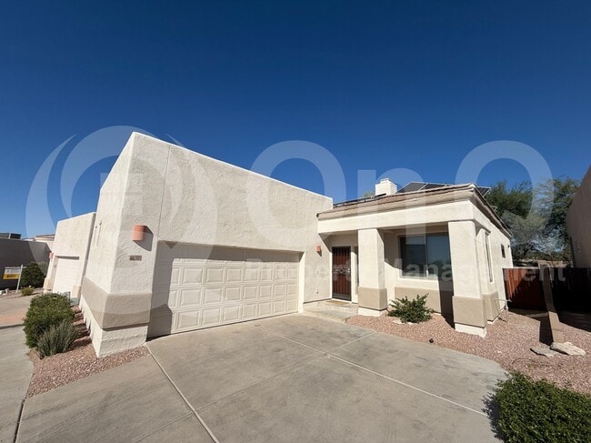 Photo - 137 E Calle Zavala