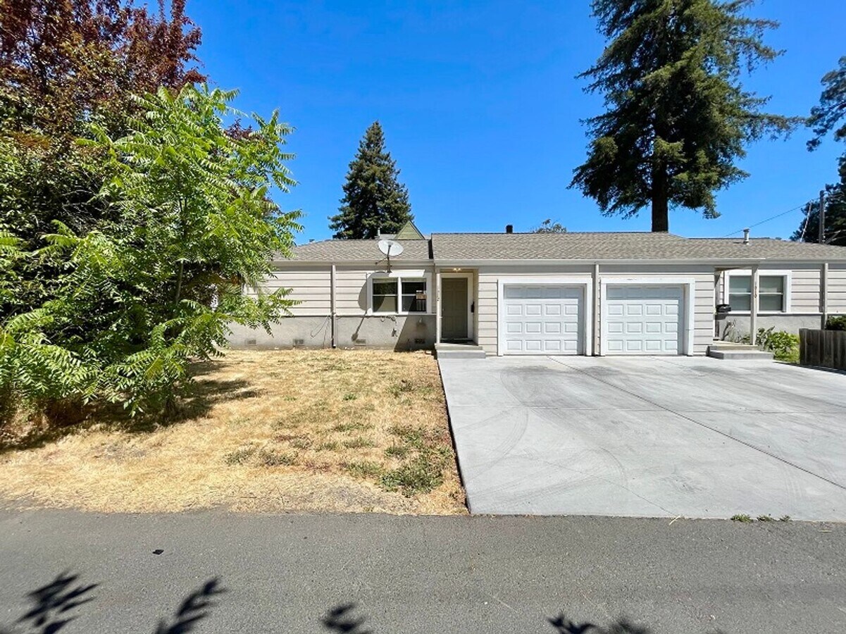 D Street, 1610-1612 - D Street, 1610-1612 Unit *1610